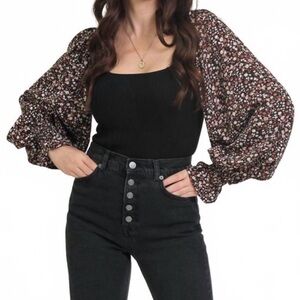 Promesa Black Floral Blouse with Puff Sleeves